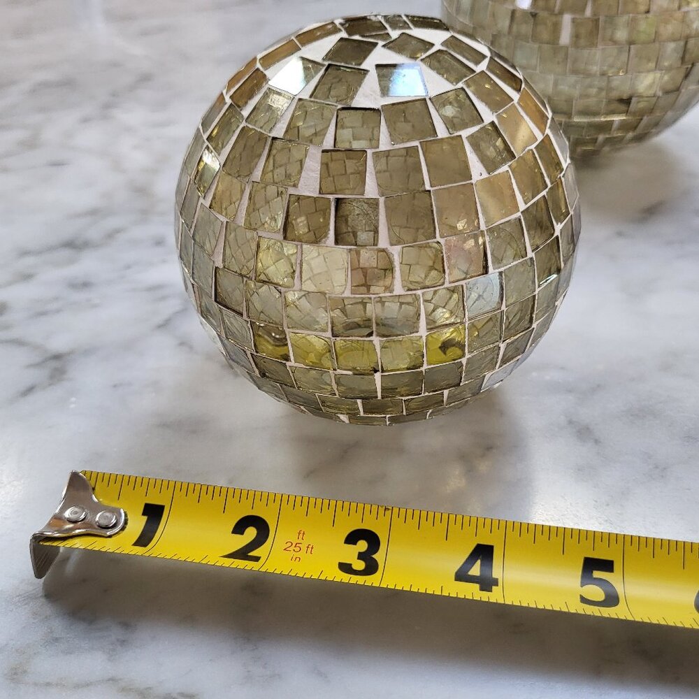 Listing #1 Mosaic ball